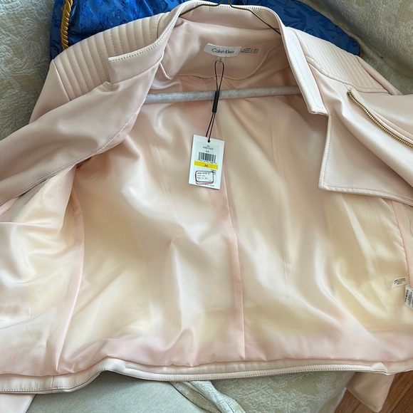 Calvin Klein light Pink Jacket with Gold Accents - Picture 7 of 7